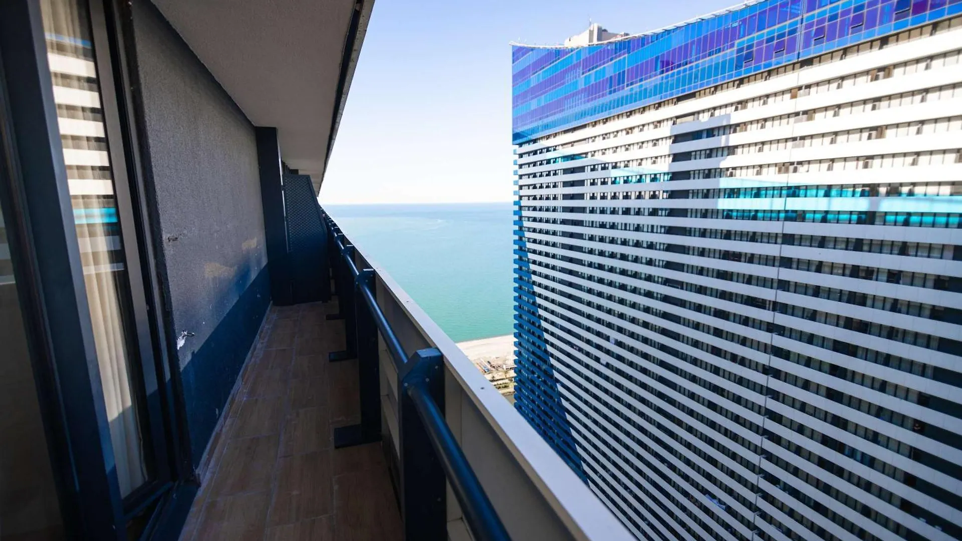Apartment Studio With Balcony Near The Sea In Batumi - By Wehost